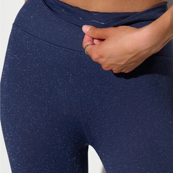 NWT Spiritual Gangster Shimmer Seamless Two Piece Set - Picture 7 of 16